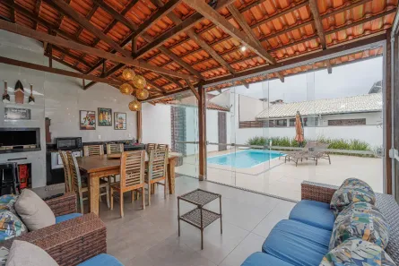 Casa com 4 Quartos à venda, 107m² no Do Ubatuba, São Francisco do Sul