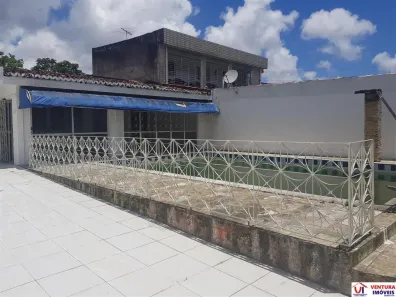 Casa com 4 Quartos à venda, 10m² no Várzea, Recife