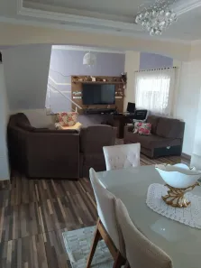 Sobrado com 3 Quartos à venda, 300m² no Jardim América, Taubaté
