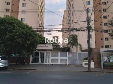 Apartamento com 3 Quartos para alugar, 85m² no Martins, Uberlândia