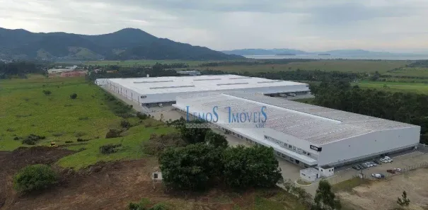 Galpão/Depósito/Armazém para alugar, 12996m² no Areias de Baixo, Governador Celso Ramos