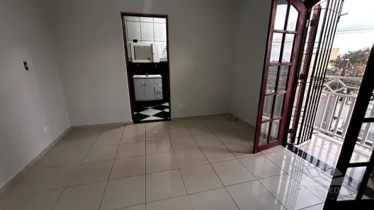 Sobrado com 3 Quartos para alugar, 225m² no Jardim Ipê, Mauá