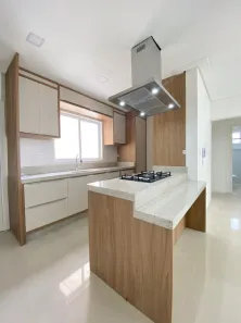 Apartamento com 3 Quartos à venda, 95m² no Meia Praia, Itapema