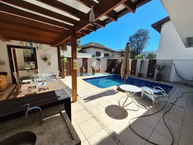 Casa com 4 Quartos para alugar, 433m² no Loteamento Urbanova II, São José dos Campos