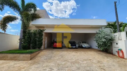 Casa de Condomínio com 3 Quartos à venda, 336m² no Centro, Mirassol