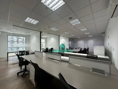 Sala Comercial para alugar, 134m² no Vila Cordeiro, São Paulo