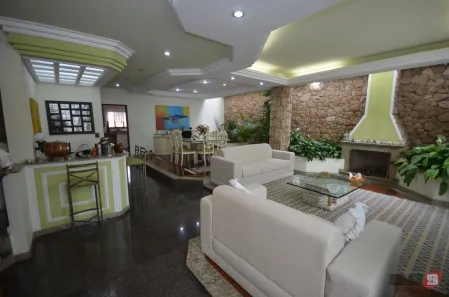 Sobrado com 4 Quartos à venda, 500m² no Parque da Vila Prudente, São Paulo