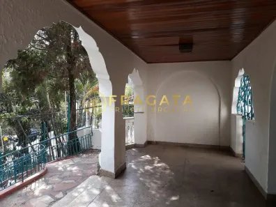 Casa com 3 Quartos à venda, 330m² no Pacaembu, São Paulo