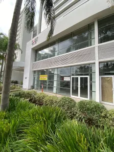 Ponto Comercial para alugar, 385m² no Passo da Areia, Porto Alegre
