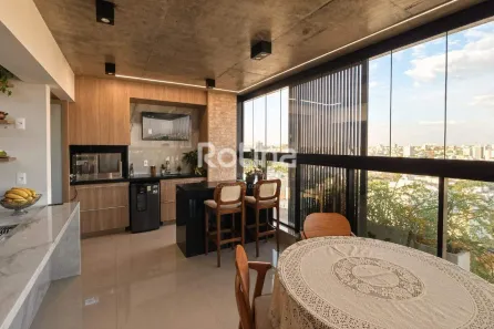 Apartamento com 3 Quartos à venda, 118m² no Santa Mônica, Uberlândia
