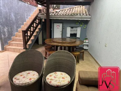 Sobrado com 3 Quartos à venda, 250m² no Jardim São Jorge do Guapituba, Mauá