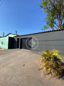 Casa com 2 Quartos à venda, 240m² no Jardim Cristalino, Aparecida de Goiânia