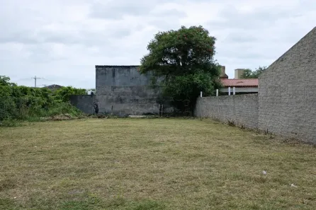Lote/Terreno à venda, 300m² no Laranjal, Pelotas
