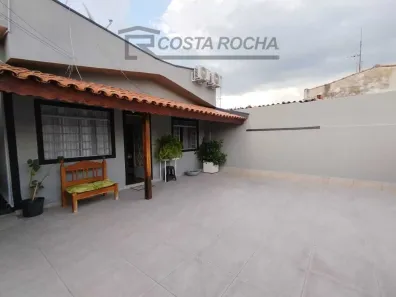 Casa com 3 Quartos à venda, 179m² no Vila Flora, Salto