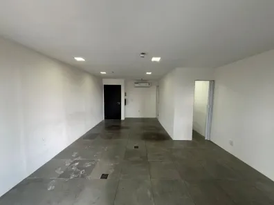 Sala Comercial à venda, 40m² no Vila Gertrudes, São Paulo