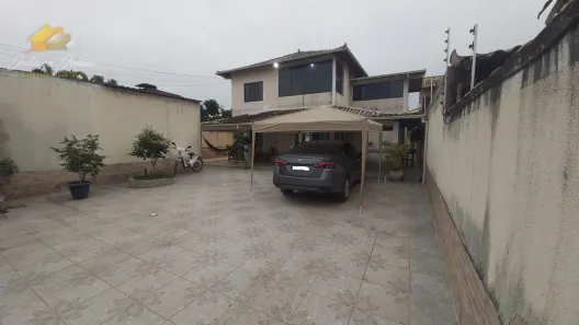 Casa com 3 Quartos à venda, 220m² no Ouro Verde, Rio das Ostras