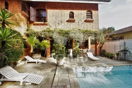 Casa com 6 Quartos para alugar, 620m² no Morumbi, São Paulo