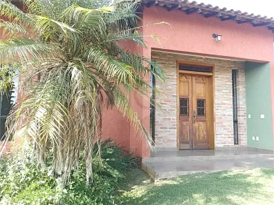 Casa de Condomínio com 3 Quartos à venda, 371m² no , 