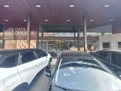 Ponto Comercial para alugar, 114m² no Várzea, Teresópolis