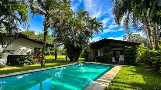 Casa com 4 Quartos à venda, 650m² no Jardim Acapulco, Guarujá