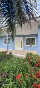 Casa com 3 Quartos para alugar, 80m² no Vila Capri, Araruama