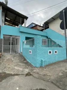 Casa com 3 Quartos para alugar, 100m² no Santos Dumont, Juiz de Fora