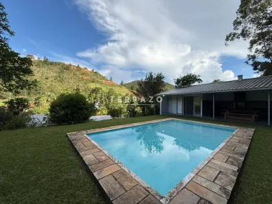 Casa com 4 Quartos à venda, 337m² no Albuquerque, Teresópolis