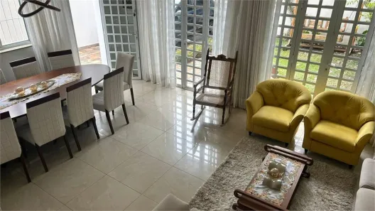 Sobrado com 4 Quartos à venda, 243m² no Vila Romana, São Paulo
