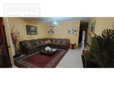 Casa com 2 Quartos à venda, 239m² no Bangú, Santo André