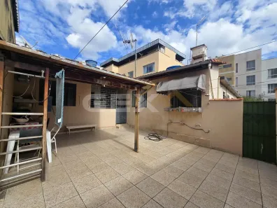 Casa com 3 Quartos à venda, 180m² no Centro, Divinópolis