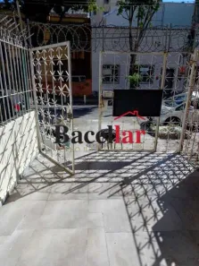 Ponto Comercial para alugar, 13m² no Vila Isabel, Rio de Janeiro