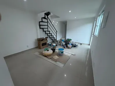 Casa de Condomínio com 3 Quartos para alugar, 150m² no Recreio dos Bandeirantes, Rio de Janeiro