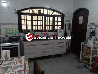 Sobrado com 3 Quartos à venda, 150m² no Jardim Cristiane, Santo André