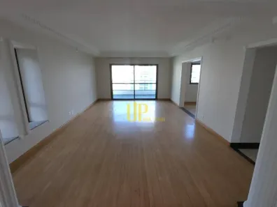 Apartamento com 3 Quartos à venda, 242m² no Vila Suzana, São Paulo