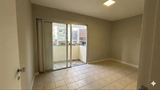 Apartamento com 2 Quartos à venda, 60m² no Centro, Florianópolis