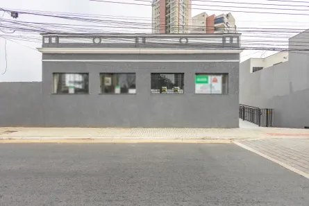 Ponto Comercial para alugar, 200m² no Capão Raso, Curitiba