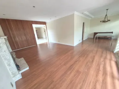 Casa com 3 Quartos para alugar, 380m² no Campo Belo, São Paulo