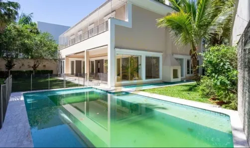 Sobrado com 4 Quartos à venda, 700m² no Jardim Leonor, São Paulo