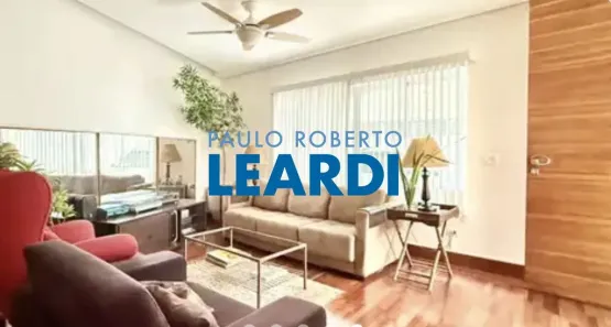Casa com 3 Quartos à venda, 220m² no Vila Madalena, São Paulo