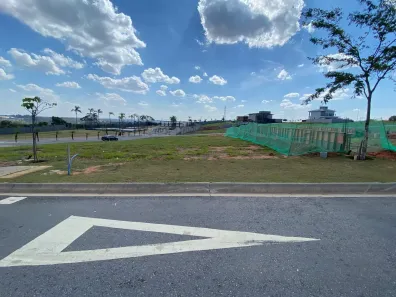 Lote/Terreno à venda, 385m² no Parque São Quirino, Campinas
