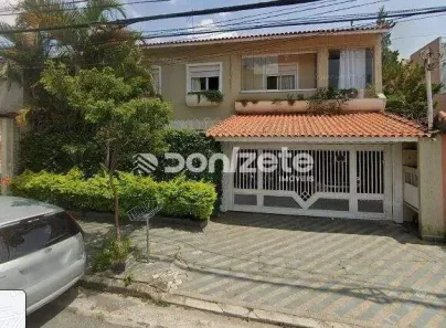 Sobrado com 4 Quartos à venda, 259m² no Vila Pires, Santo André