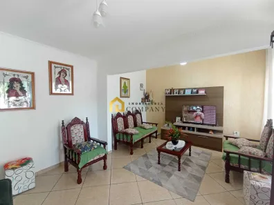 Sobrado com 5 Quartos à venda, 226m² no Jardim Maria Eugênia, Sorocaba