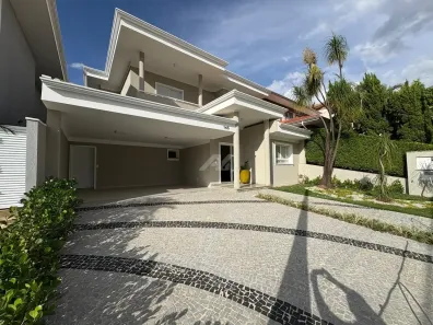 Casa de Condomínio com 3 Quartos para alugar, 289m² no Vila Marieta, Campinas