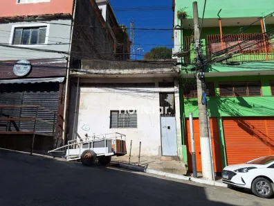 Imóvel Comercial com 2 Quartos à venda, 180m² no Jardim Princesa, São Paulo