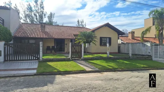 Casa com 3 Quartos à venda, 190m² no Centro, Garopaba