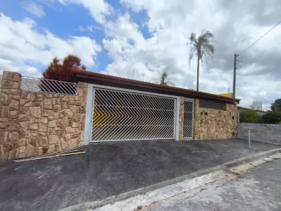 Sobrado com 3 Quartos à venda, 120m² no Centro, Itatiba