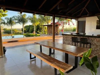 Fazenda/Sítio com 3 Quartos à venda, 280m² no Jardim Canaã, Uberlândia