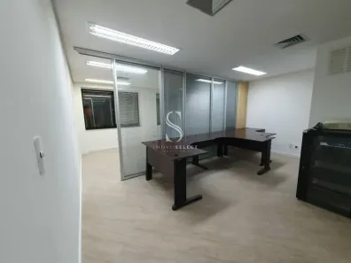 Sala Comercial à venda, 50m² no Cidade Monções, São Paulo