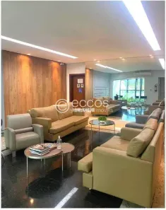 Imóvel Comercial à venda, 269m² no Fundinho, Uberlândia