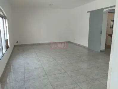 com 5 Quartos para alugar, 262m² no Campestre, Santo André